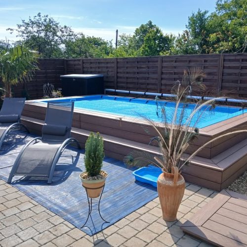 harmonia_apartmanhaz_bekescsaba_udvar_medence_2